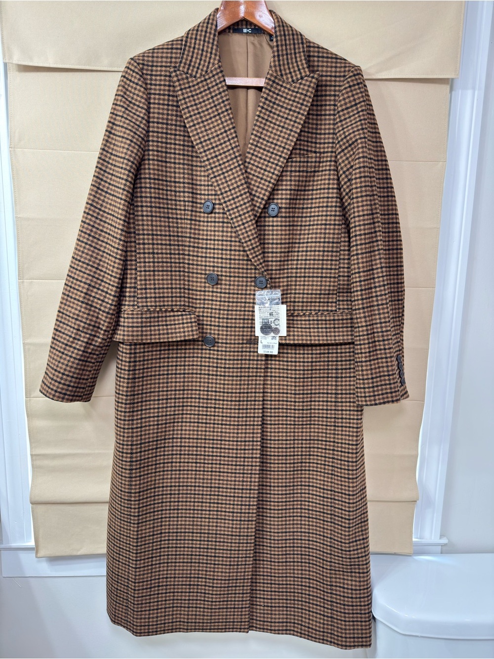 Uniqlo x Cate Blanchett Brown and Black Houndstooth Coat